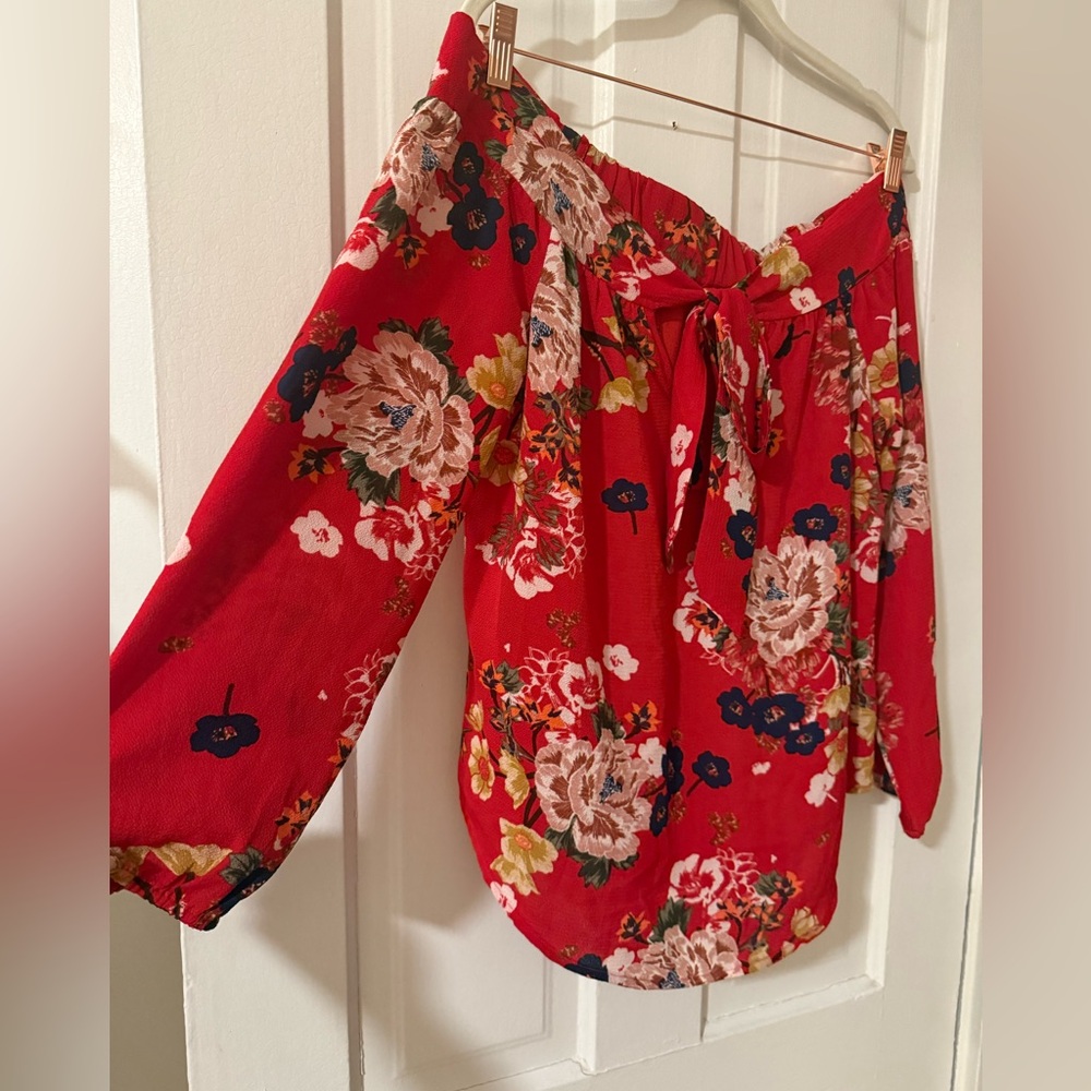 Red Floral Off-Shoulder Sleeveless Tie Front Blouse